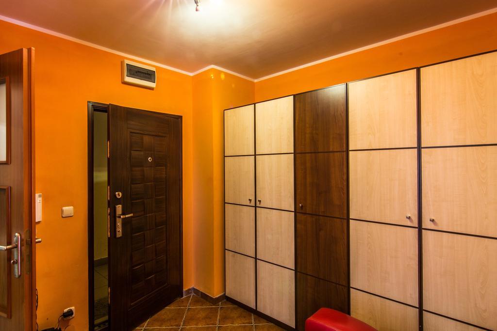 Red Apartment Breslavia Habitación foto